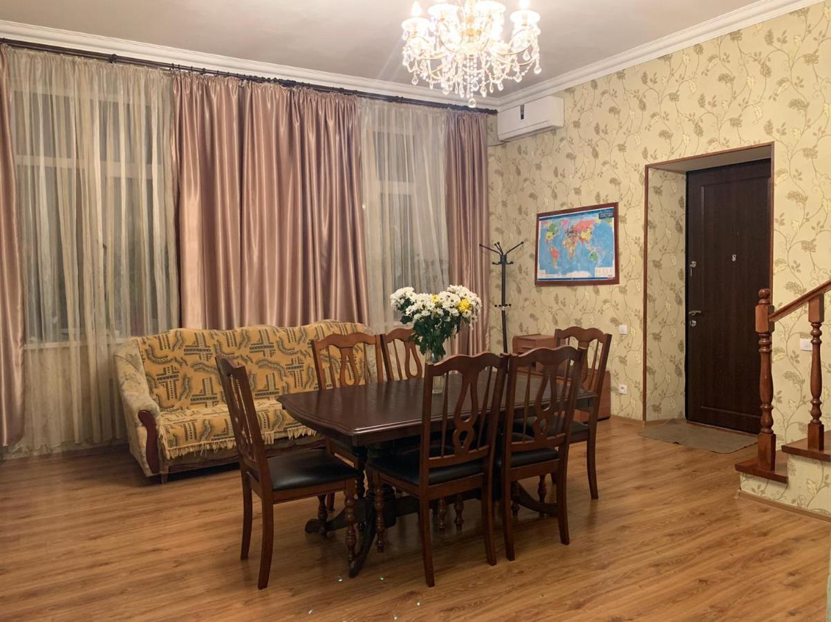 Apartment On Zhukovskogo Odessa Extérieur photo