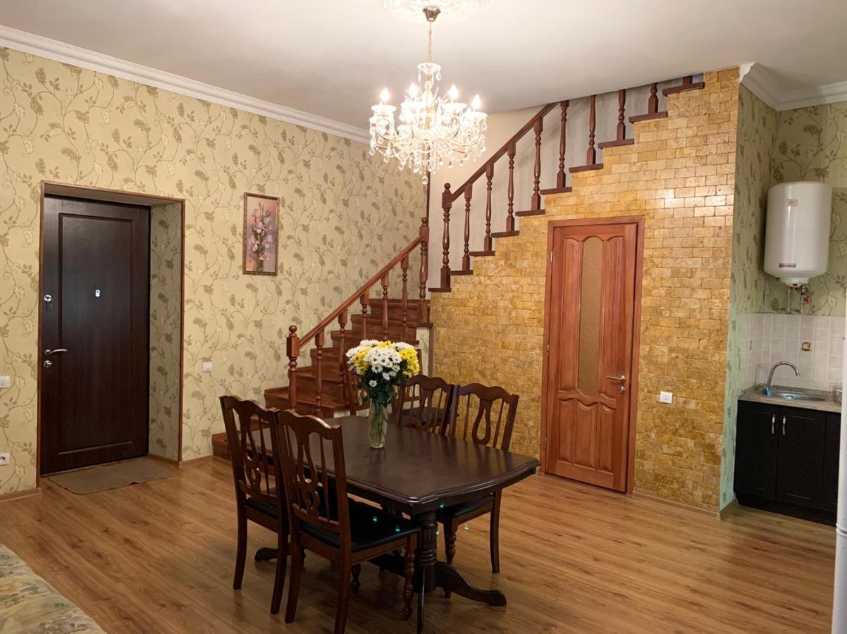 Apartment On Zhukovskogo Odessa Extérieur photo
